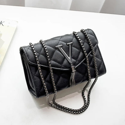 Quilted Chain Shoulder Bag – Black
